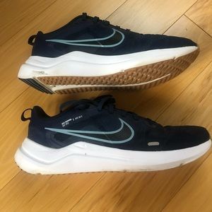 navy men’s nike